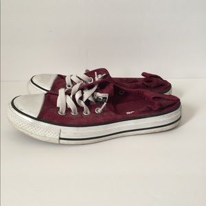 Burgundy Converse - Size 7